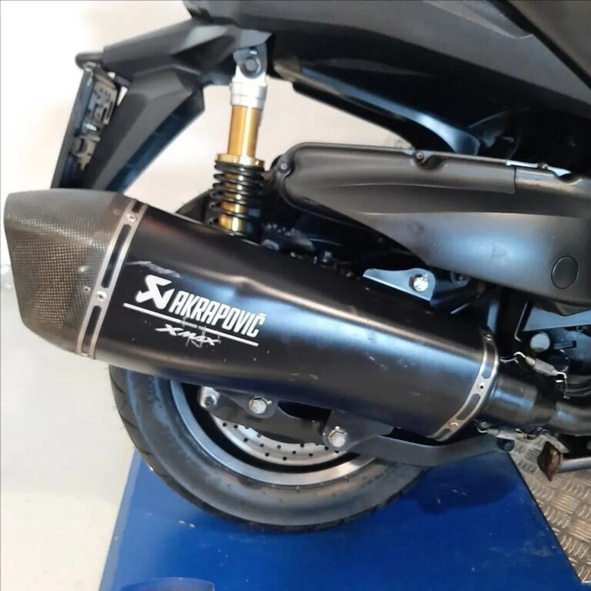 Yamaha X-Max 400 Iron Max (2019 - 20) (8)