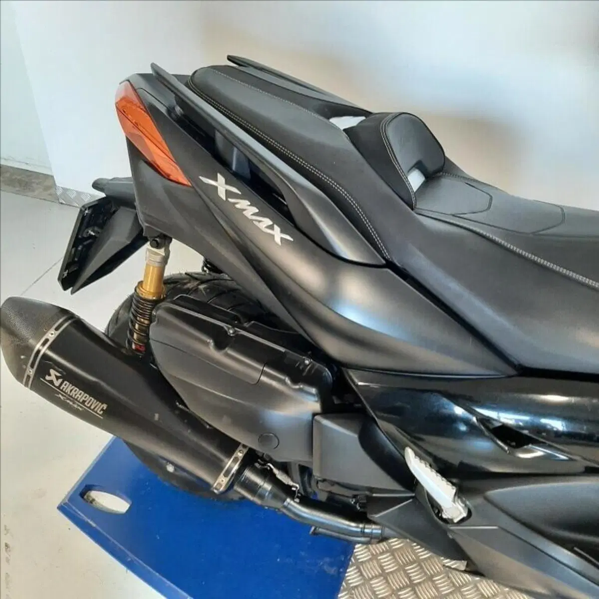 Yamaha X-Max 400 Iron Max (2019 - 20) (9)