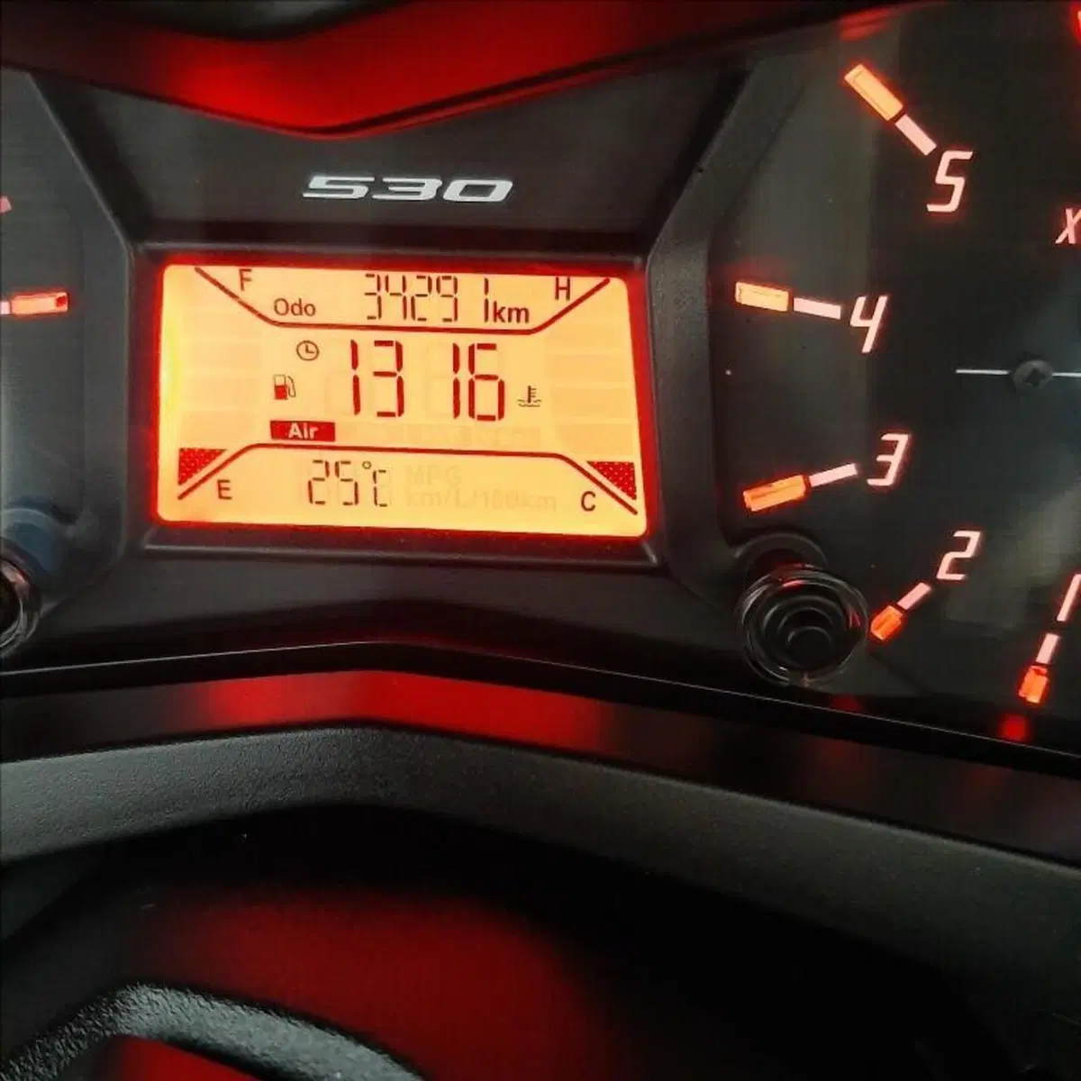 Yamaha T-Max 530 ABS (2012 - 14) (11)