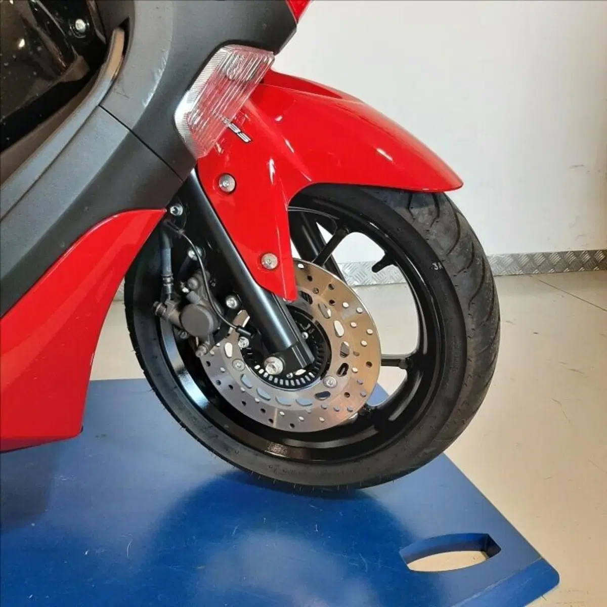 Yamaha N-Max 125 (2021 - 24) (3)