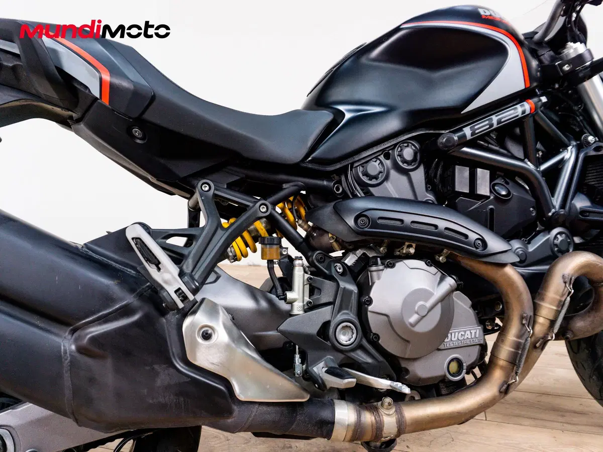 Ducati Monster 821 (2018 - 20) (4)
