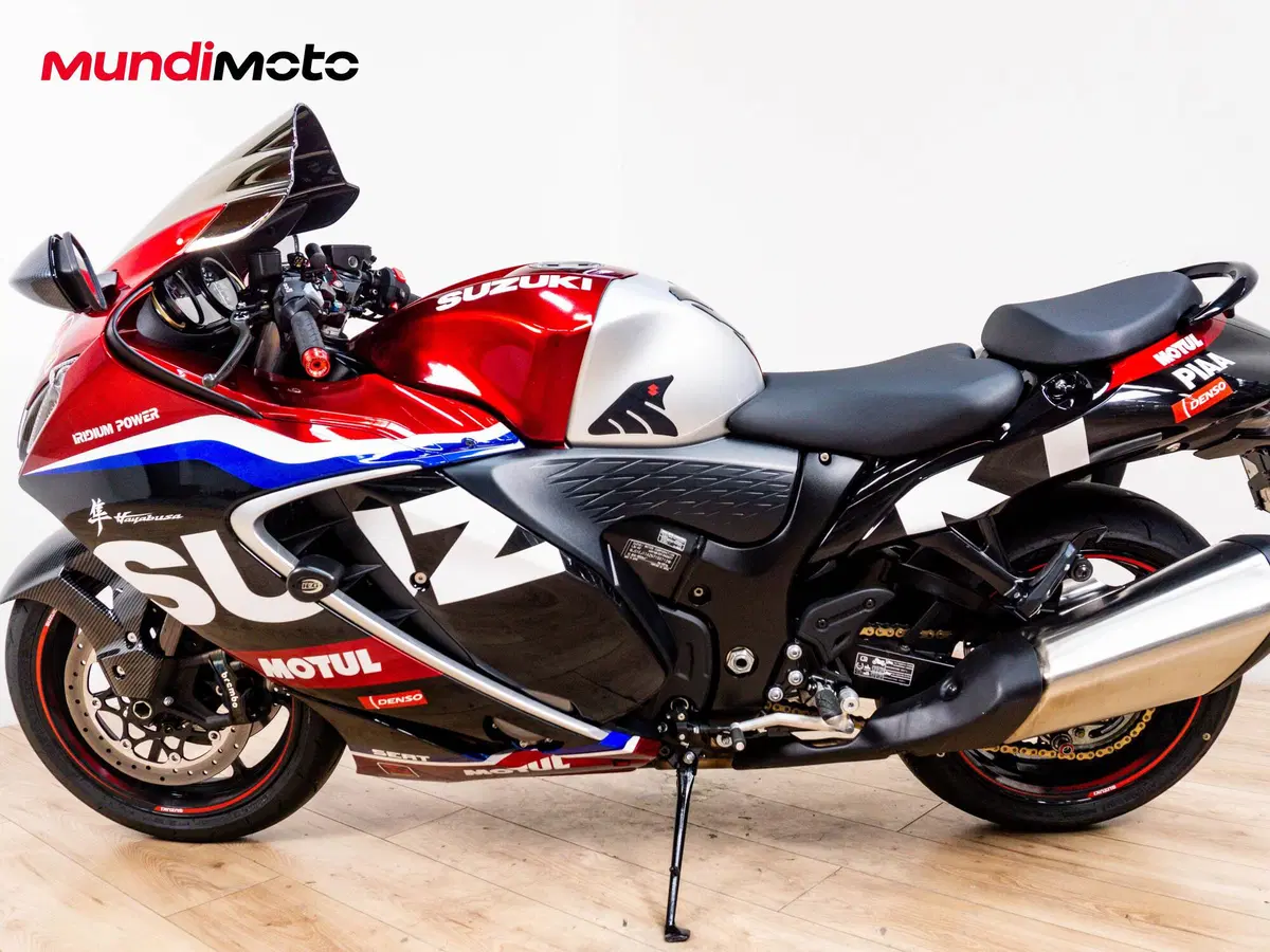Suzuki GSX 1300 R Hayabusa (2025) (6)