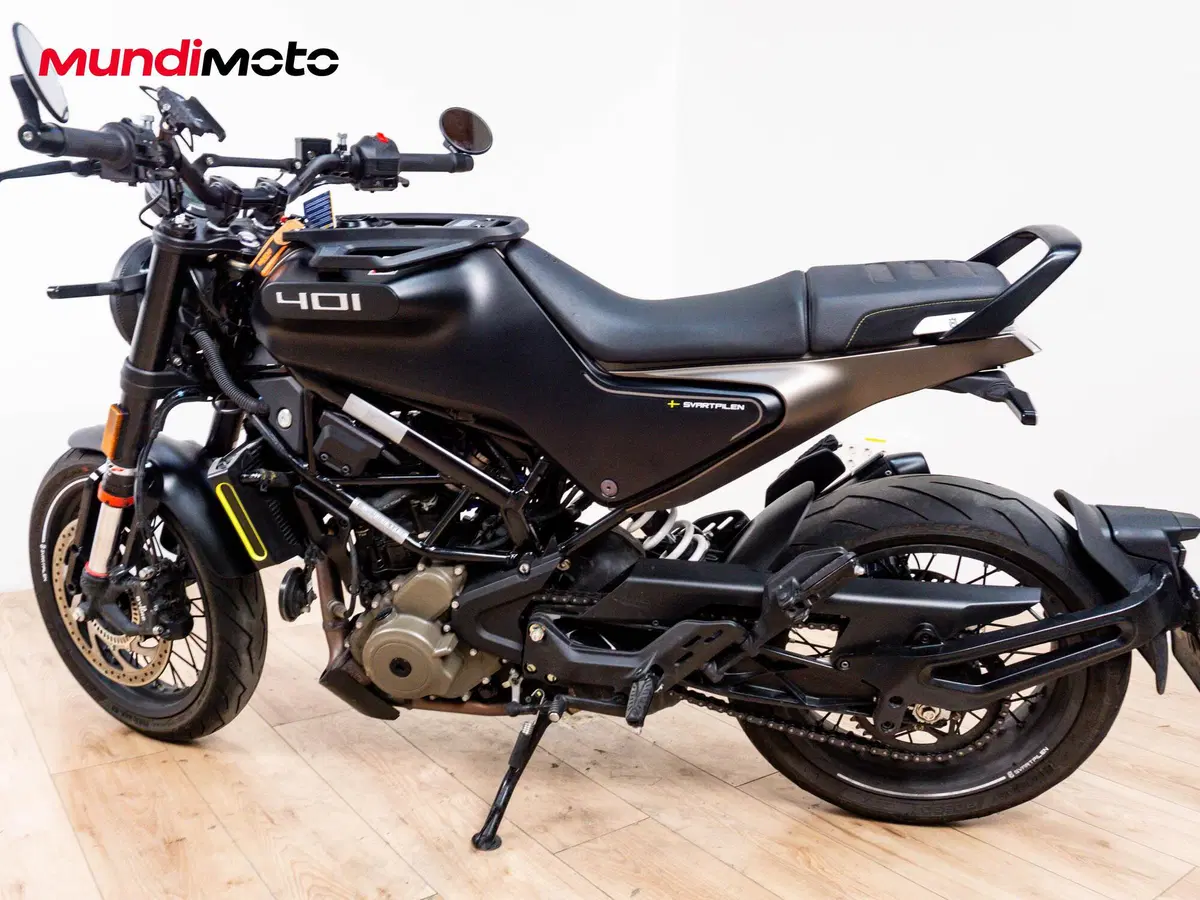 Husqvarna Svartpilen 401 (2020) (7)