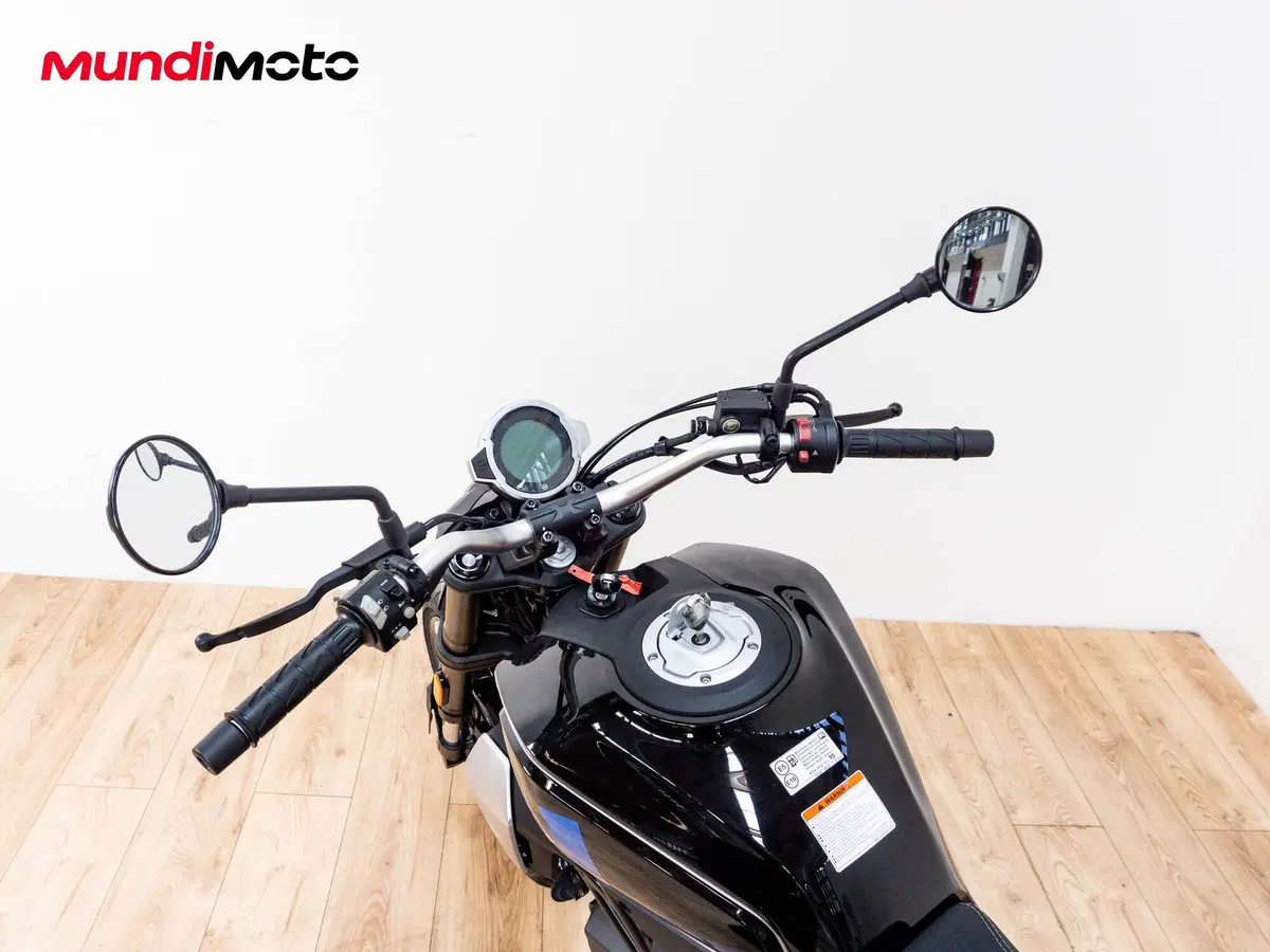 CFMOTO 300CL-X Heritage (2023 - 26) (11)