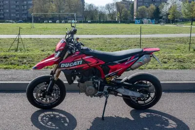 Ducati Hypermotard 698 Mono (2024 - 26) usata