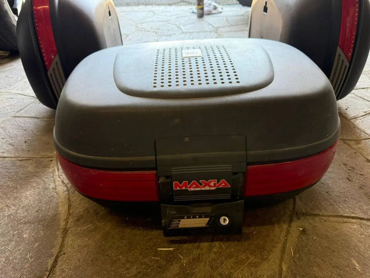 Honda VFR 800 (1998 - 01) (3)