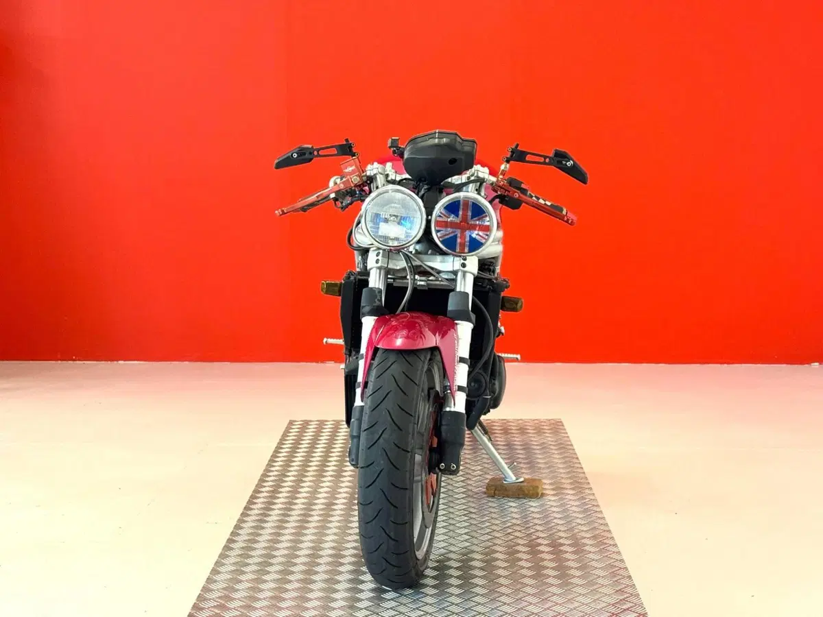 Triumph Speed Triple 955 (2002 - 04) (3)