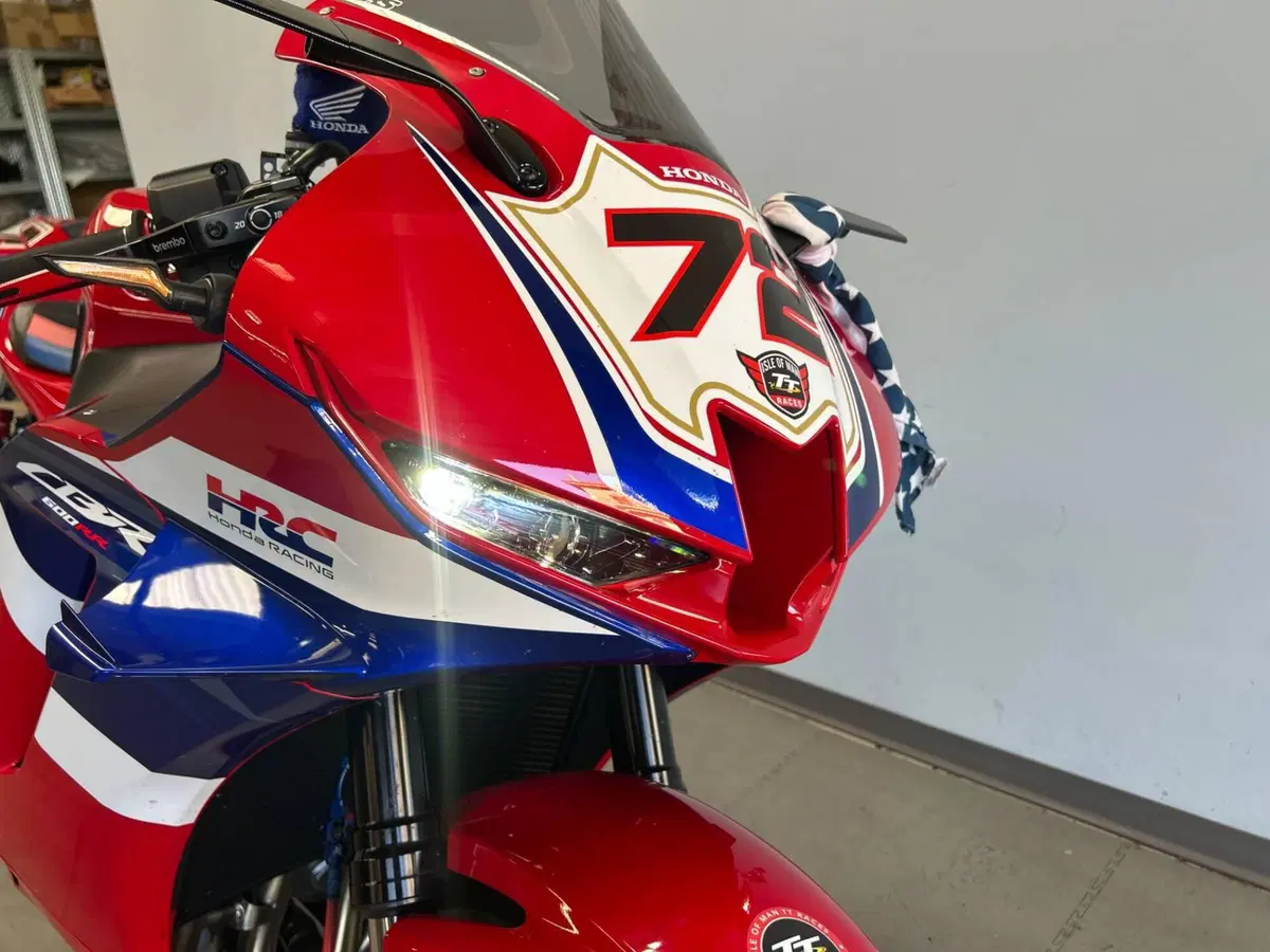 Honda CBR 600 RR (2024 - 26) (7)