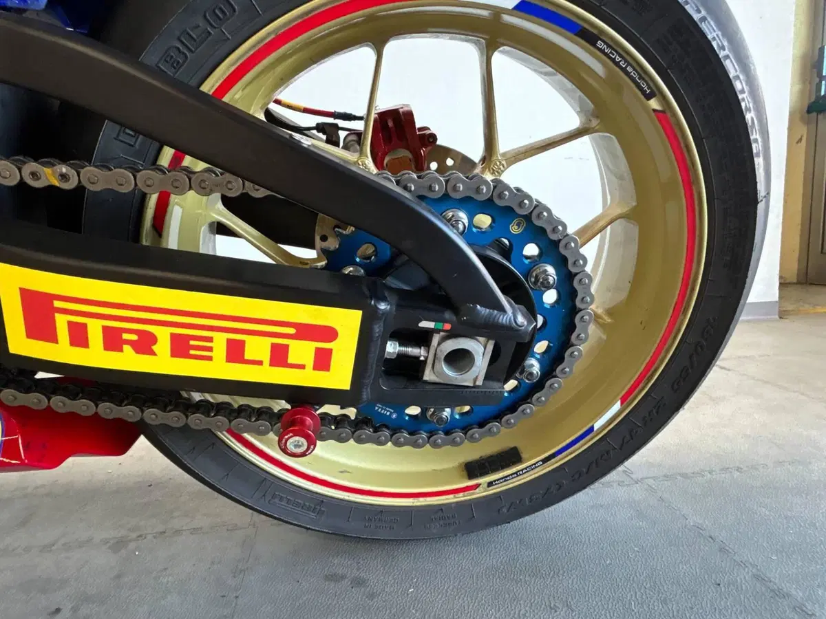 Honda CBR 600 RR (2024 - 26) (16)