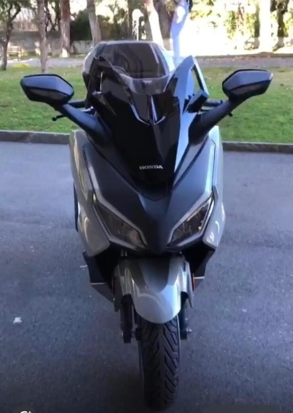Honda Forza 350 Deluxe (2022 - 24) (7)