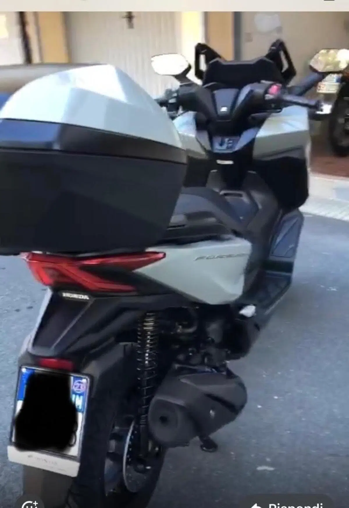 Honda Forza 350 Deluxe (2022 - 24) (9)