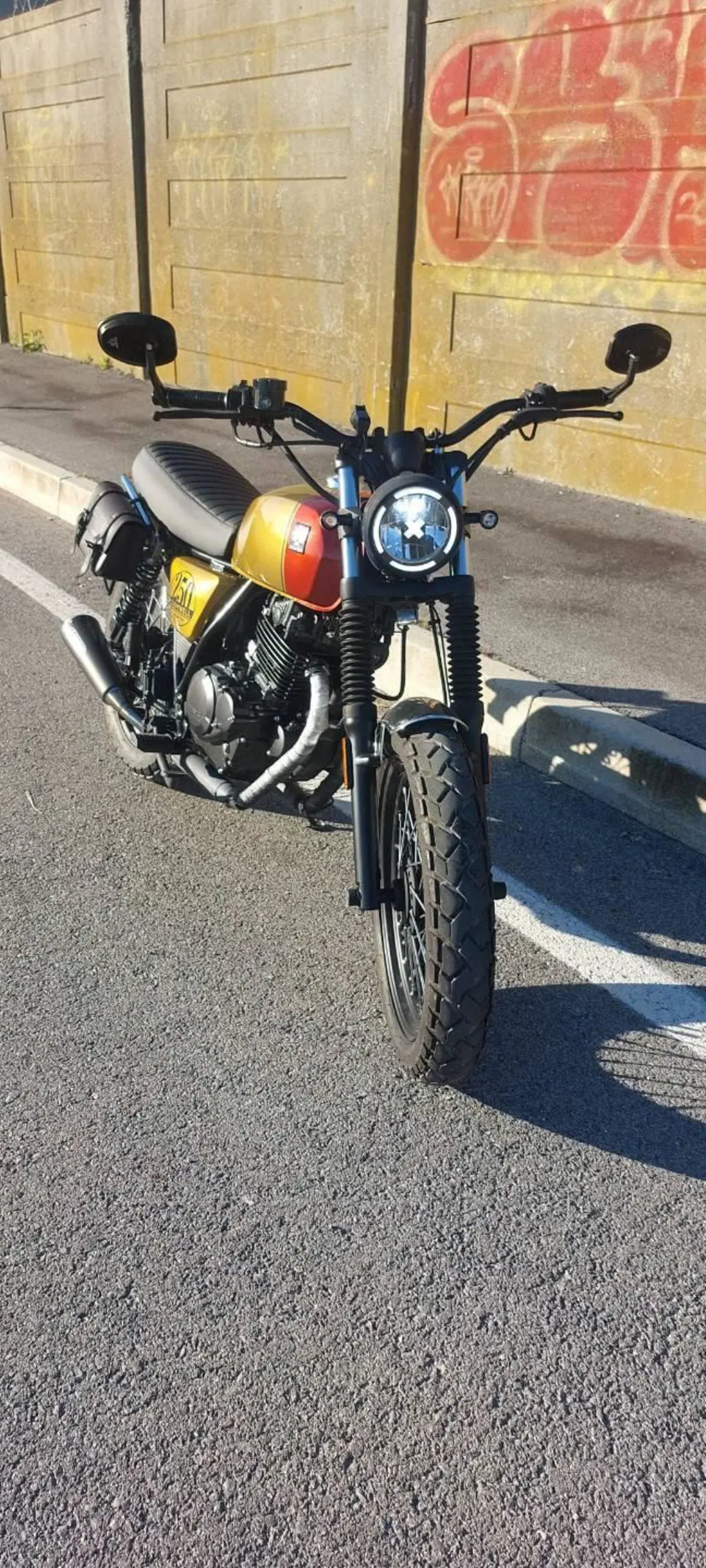 Brixton Motorcycles Cromwell 250 (2021 - 25)
