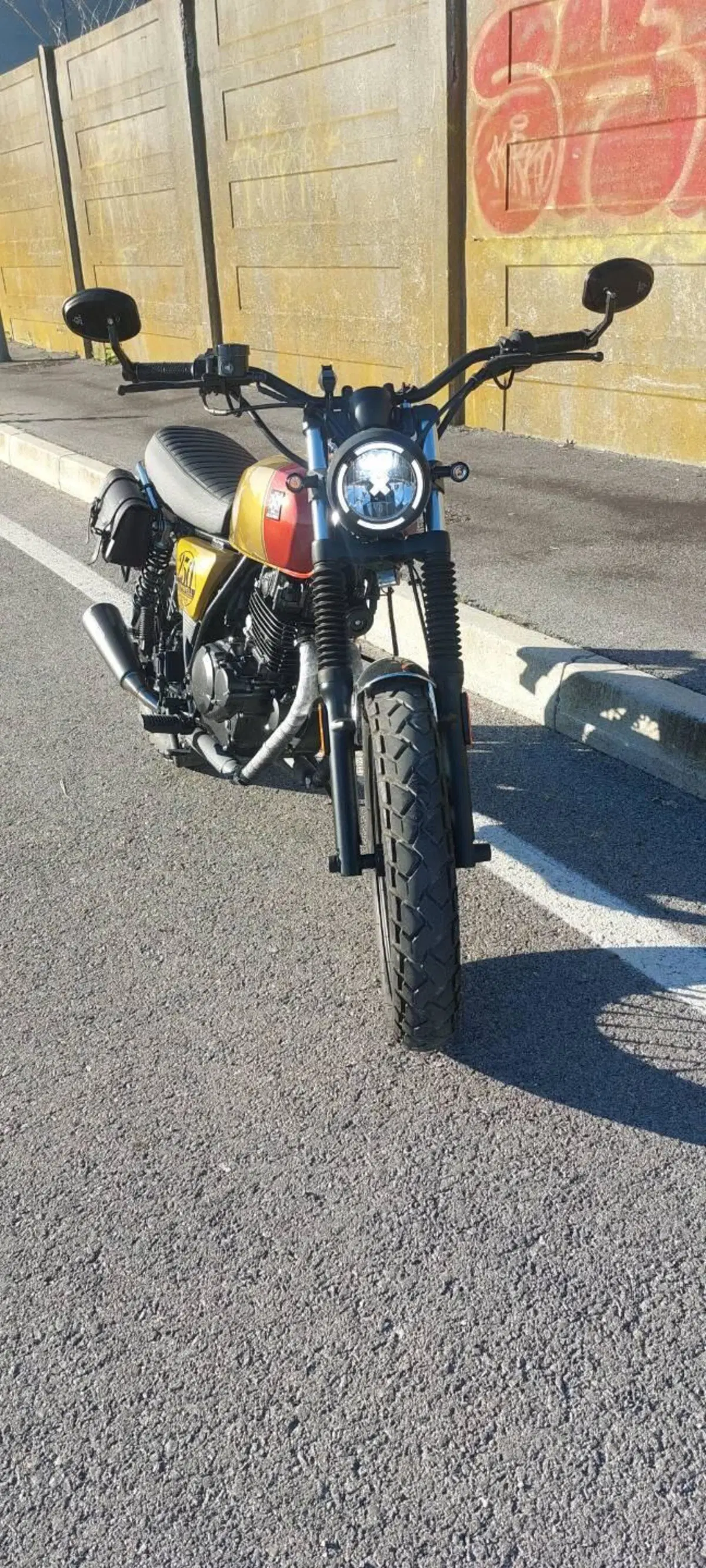 Brixton Motorcycles Cromwell 250 (2021 - 25) (5)