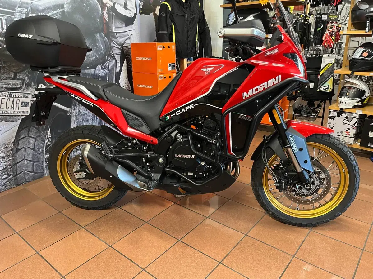Moto Morini X-Cape 650 Gold Wheels Edition (2022 - 26) (3)