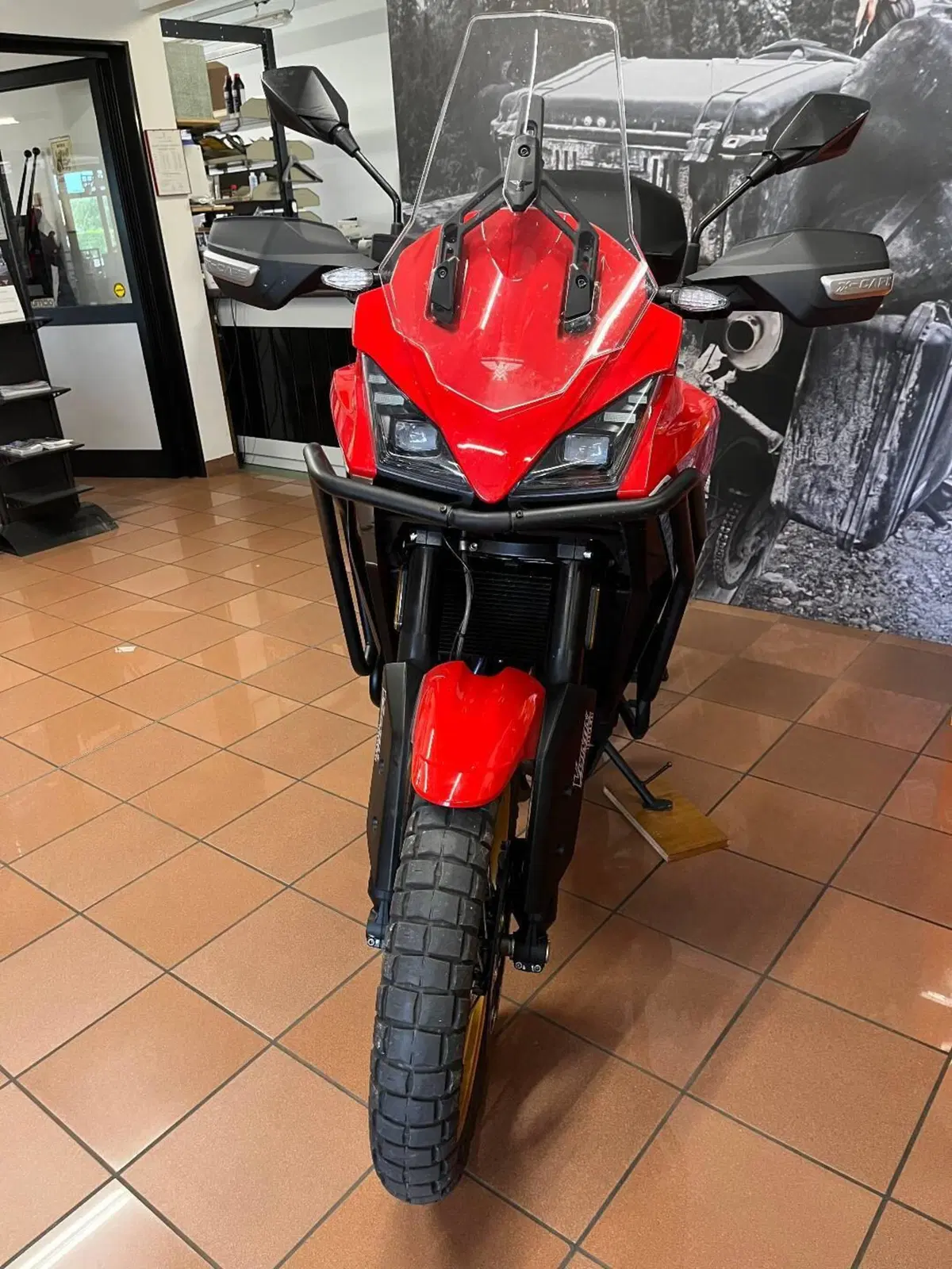 Moto Morini X-Cape 650 Gold Wheels Edition (2022 - 26) (4)