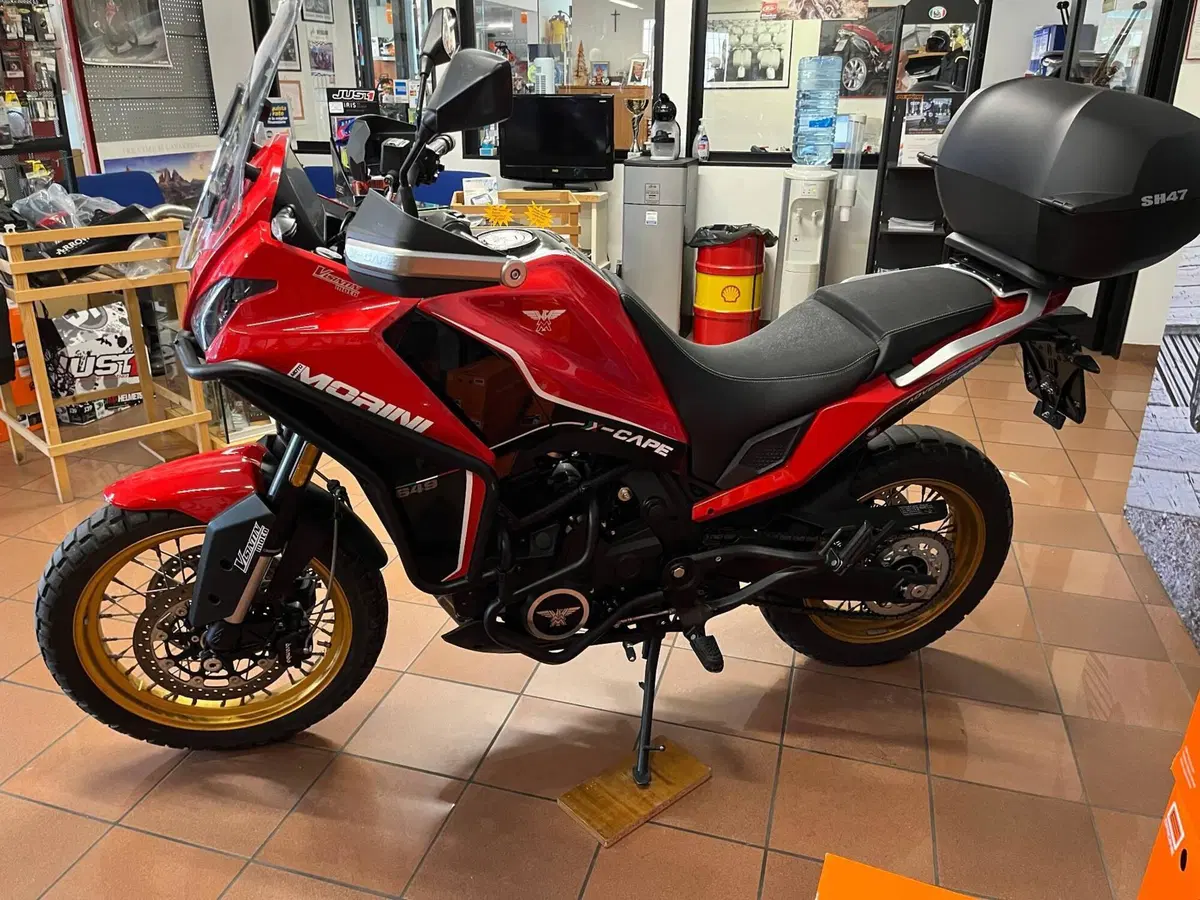 Moto Morini X-Cape 650 Gold Wheels Edition (2022 - 26) (5)