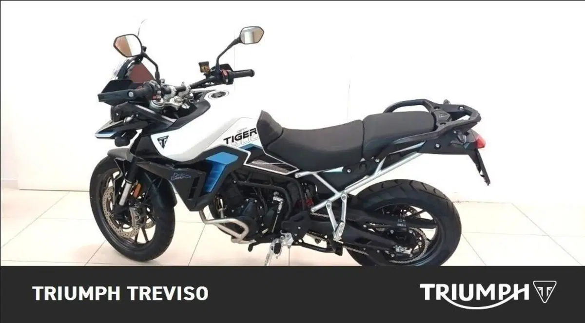 Triumph Tiger 900 Alpine Special Edition (2026)