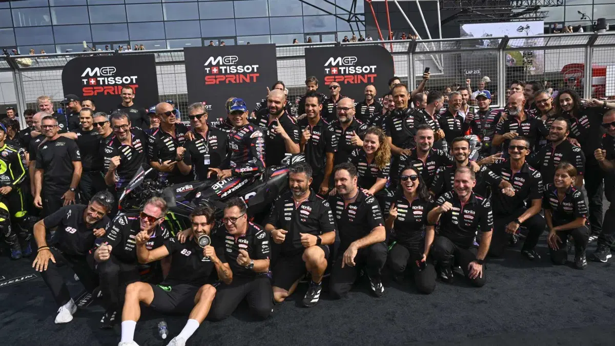 MotoGP 2026. GP del Regno Unito a Silverstone. Le foto più belle della gara e del weekend sul tracciato inglese! [GALLERY] (38)