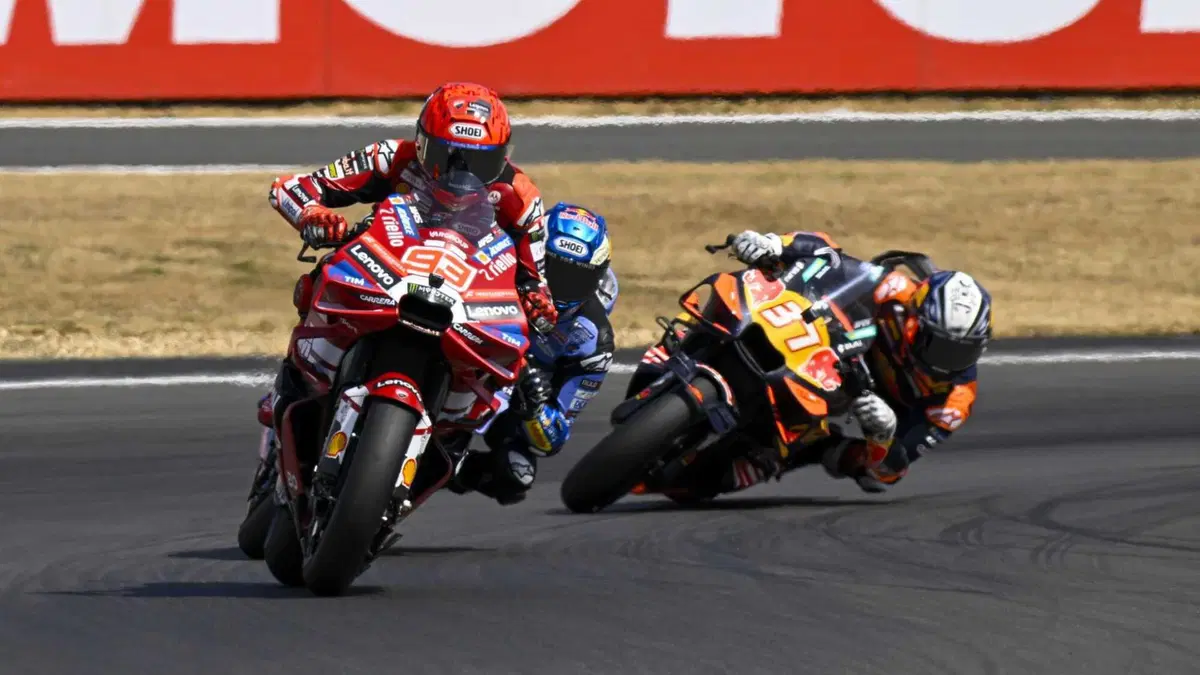 MotoGP 2026. GP del Regno Unito a Silverstone. Le foto più belle della gara e del weekend sul tracciato inglese! [GALLERY] (11)