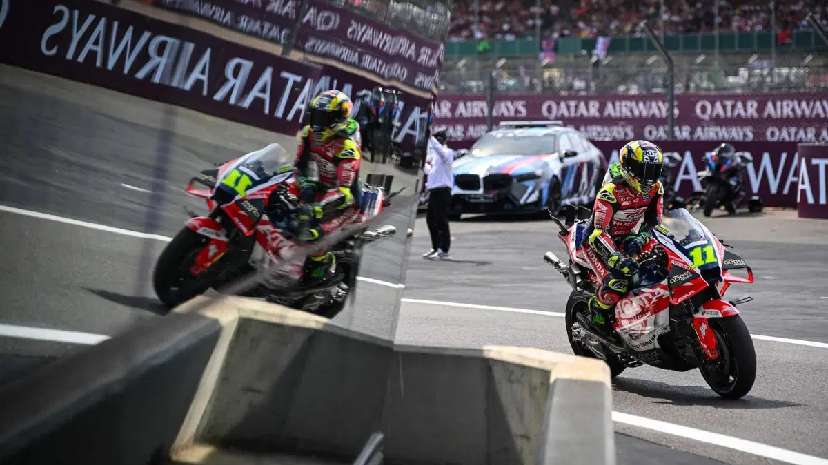 MotoGP 2026. GP del Regno Unito a Silverstone. Le foto più belle della gara e del weekend sul tracciato inglese! [GALLERY] (52)