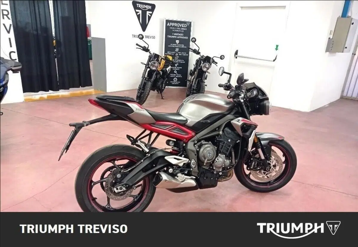 Triumph Street Triple R (2020 - 22) (2)