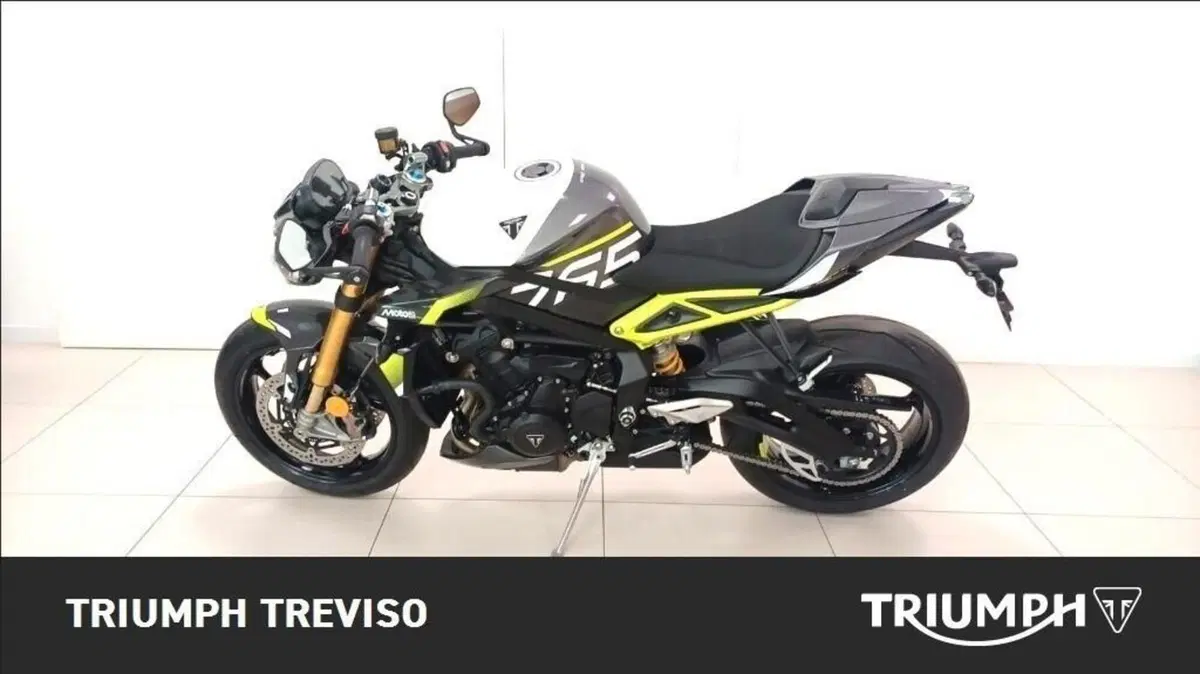 Triumph Street Triple 765 Moto2 (2026)