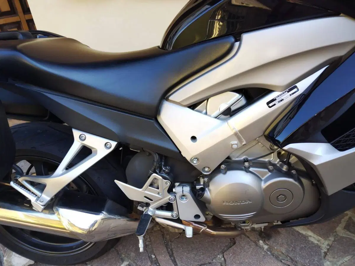 Honda Crossrunner ABS (2010 - 14) (6)