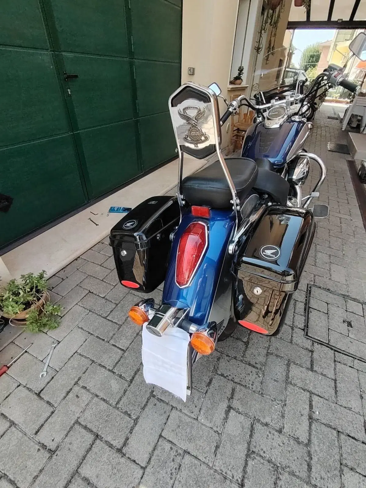 Honda Shadow 750 (2012) (4)