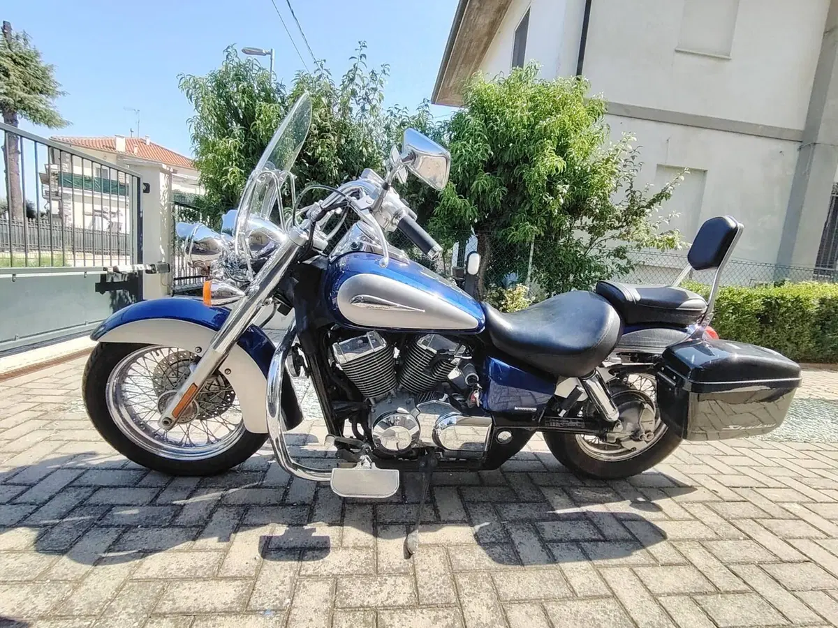 Honda Shadow 750 (2012) (6)