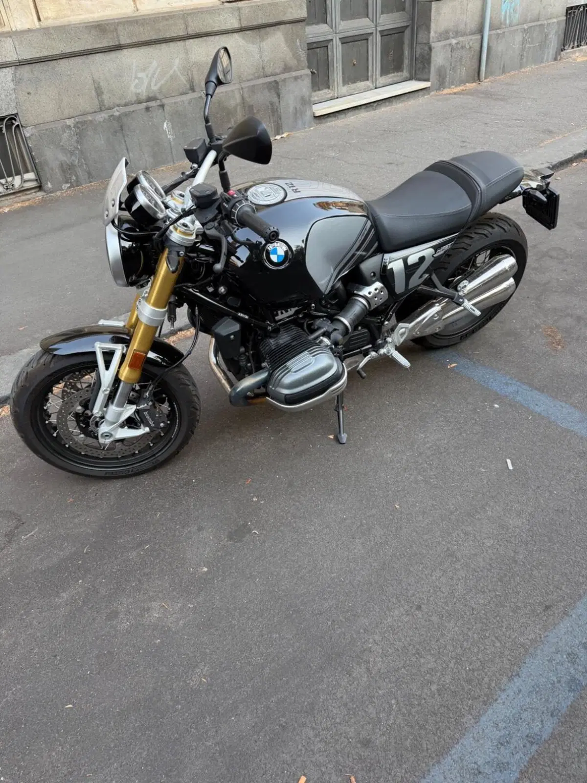 Bmw R 12 nineT (2023 - 26) (2)