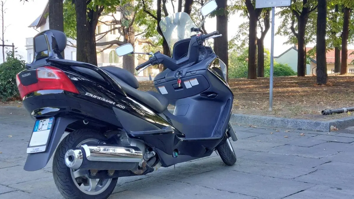 Suzuki Burgman AN 400 i.e. (2004 - 05) (3)