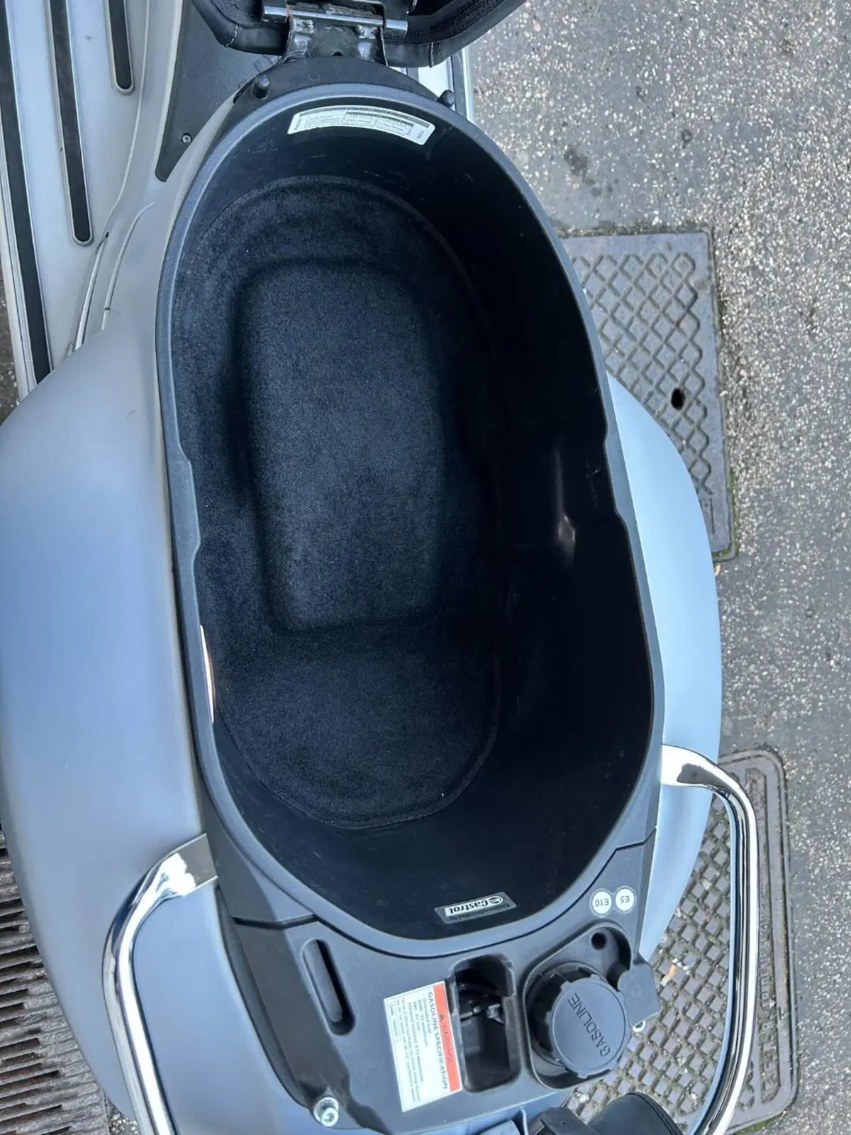 Vespa GTS 300 Super Tech (2023 - 24) (8)