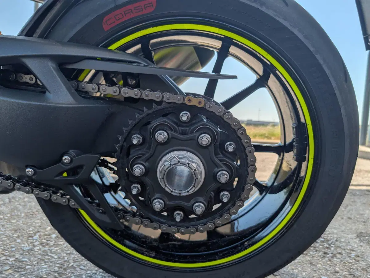 Triumph Speed Triple 1200 RS (2021 - 24) (14)
