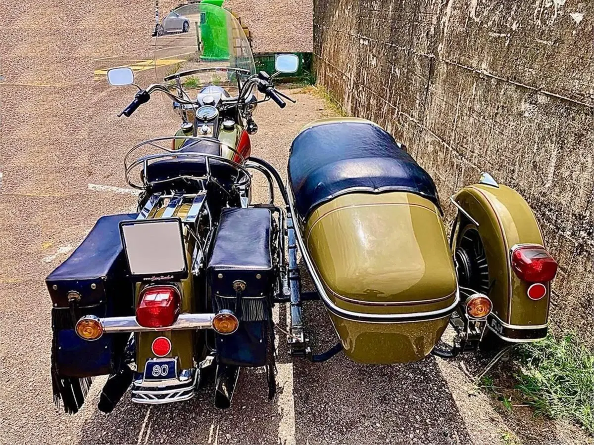 Harley-Davidson ELECTRA GLIDE HERITAGE EDITION  (3)