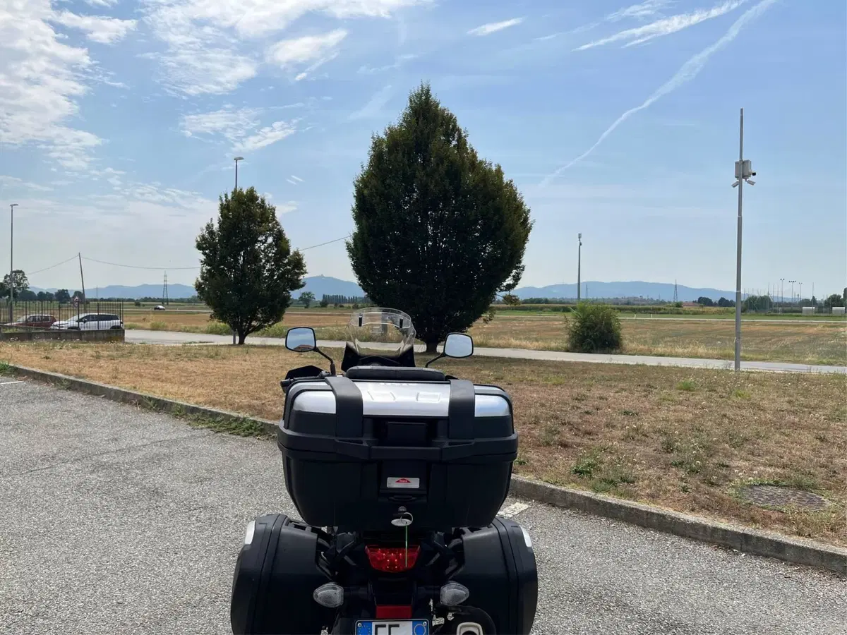 Suzuki V-Strom 650XT Explorer (2022 - 25) (2)