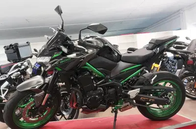 Kawasaki Z 900 SE (2025 - 26) usata