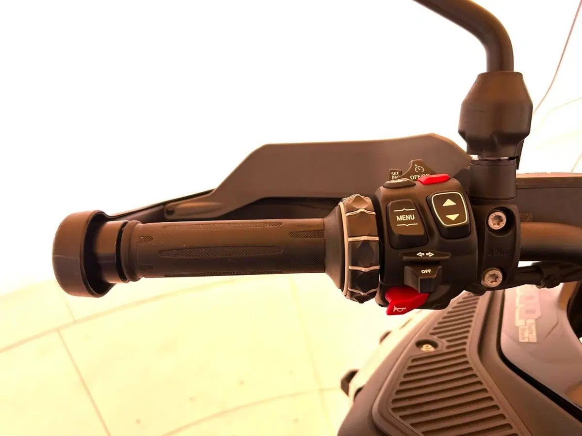 Bmw R 1300 GS Adventure (2025 - 26) (14)