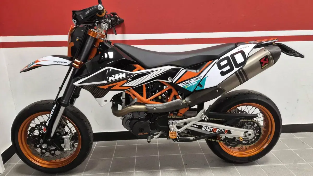 KTM 690 SMC R (2012 -17)