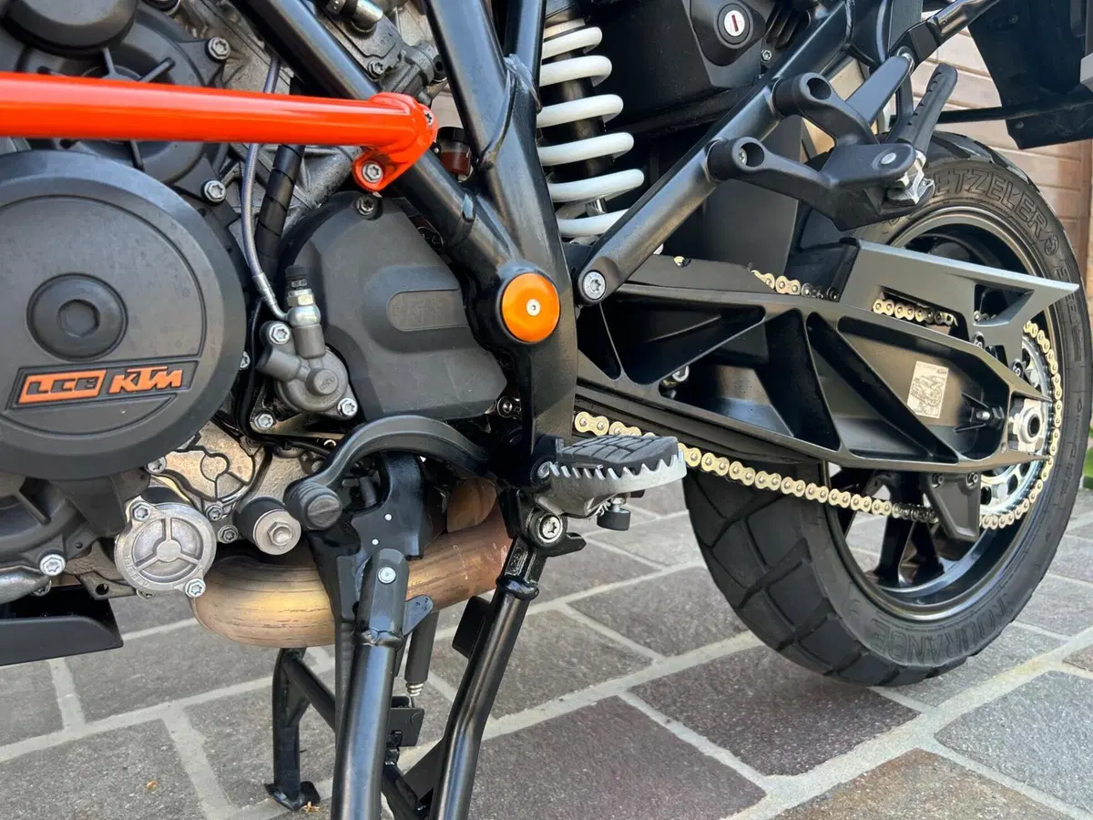 KTM 1090 Adventure S - L (2017 - 19) (6)