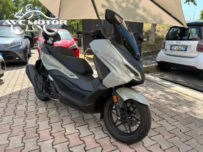 Honda Forza 350 (2025 - 26) usata