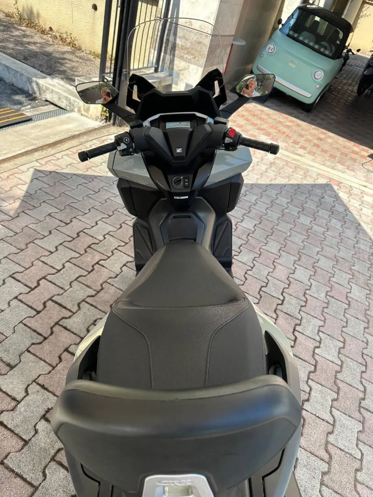 Honda Forza 350 (2025 - 26) (5)