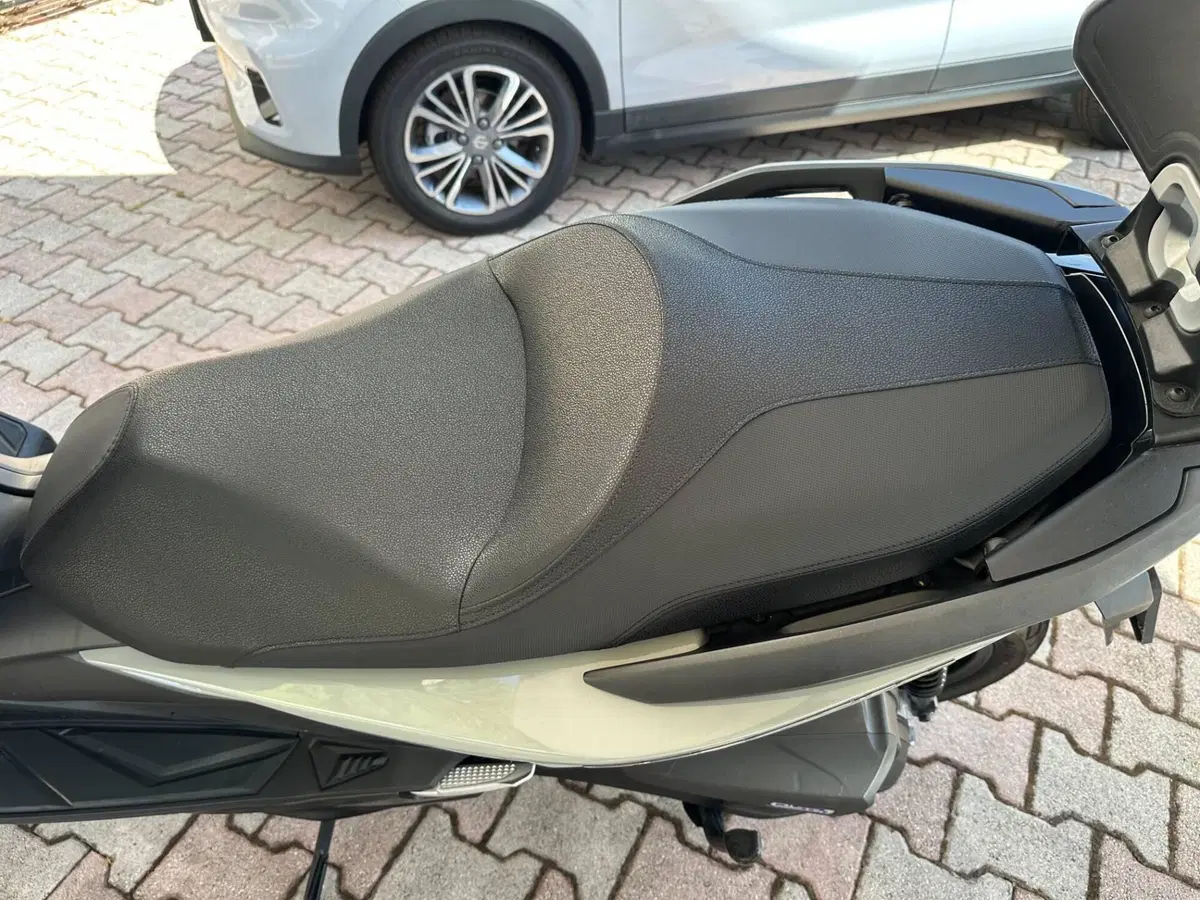 Honda Forza 350 (2025 - 26) (8)
