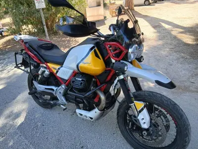 Moto Guzzi V85 TT Evocative Graphics (2019 - 20) usata