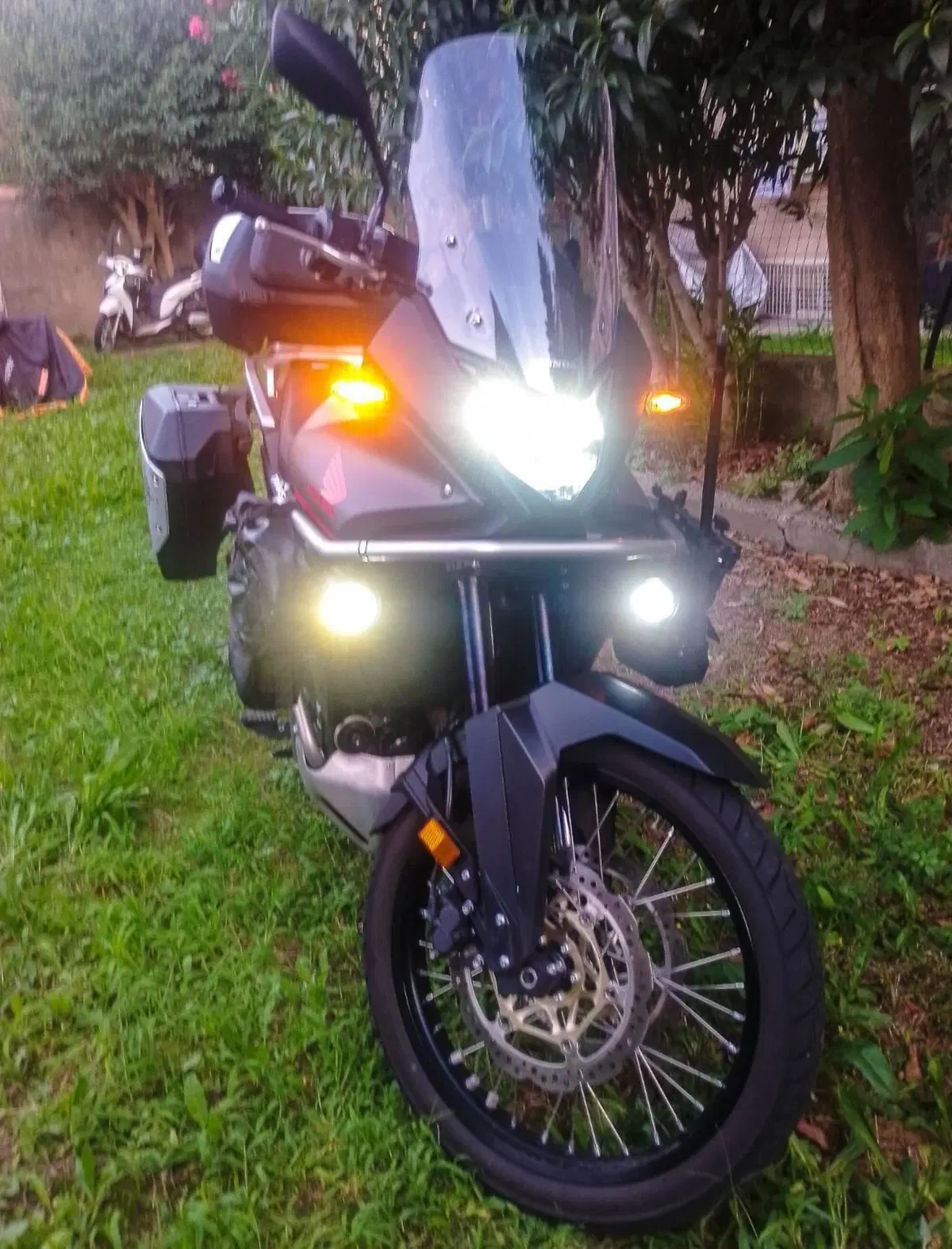 Honda Transalp XL750 (2023 - 24) (9)