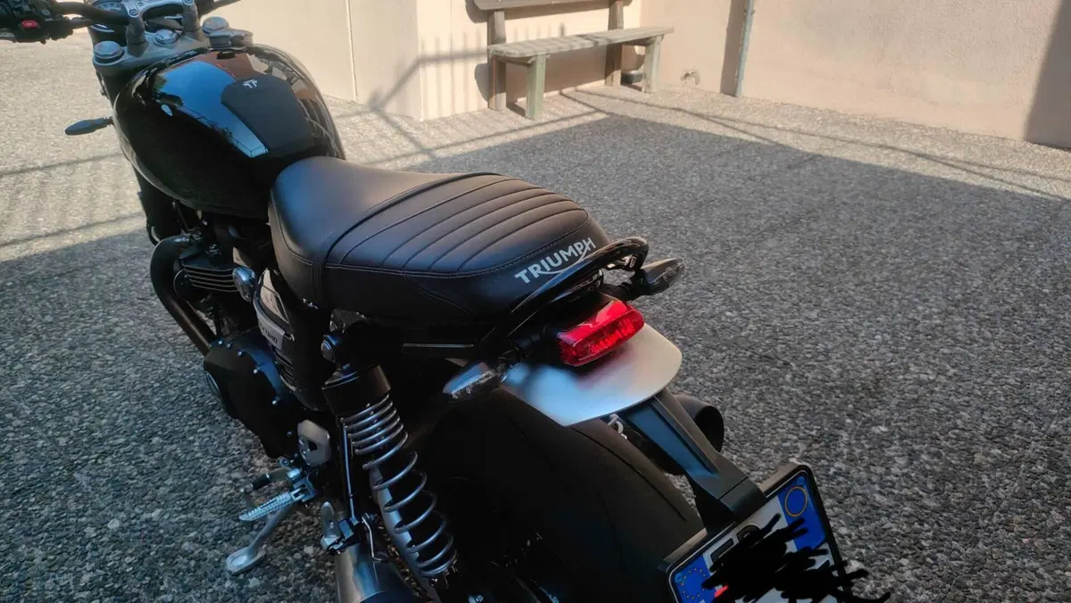 Triumph Speed Twin 1200 (2021 - 24) (3)