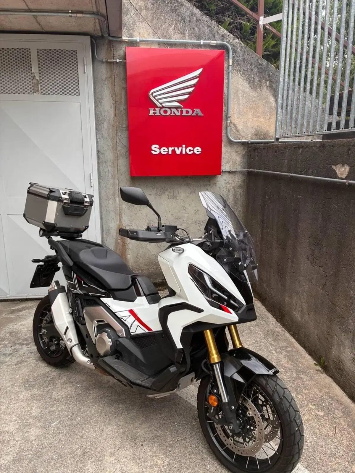 Honda X-ADV 750 DCT (2021 - 24) (2)