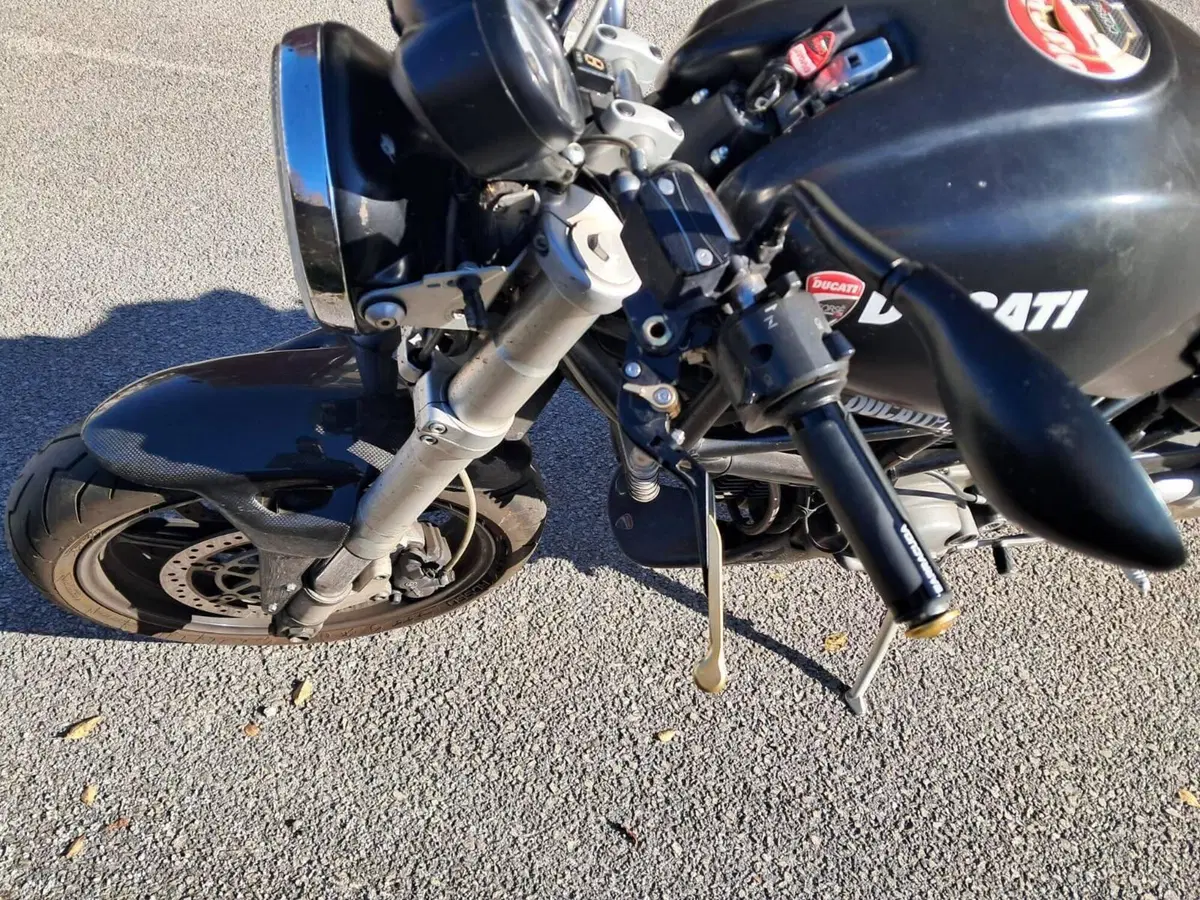 Ducati Monster 800 (2003 - 05) (10)