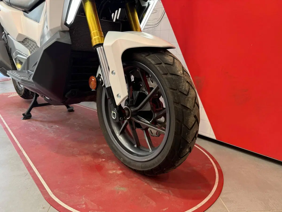 Sym ADXTG 400 (2025 - 26) (10)