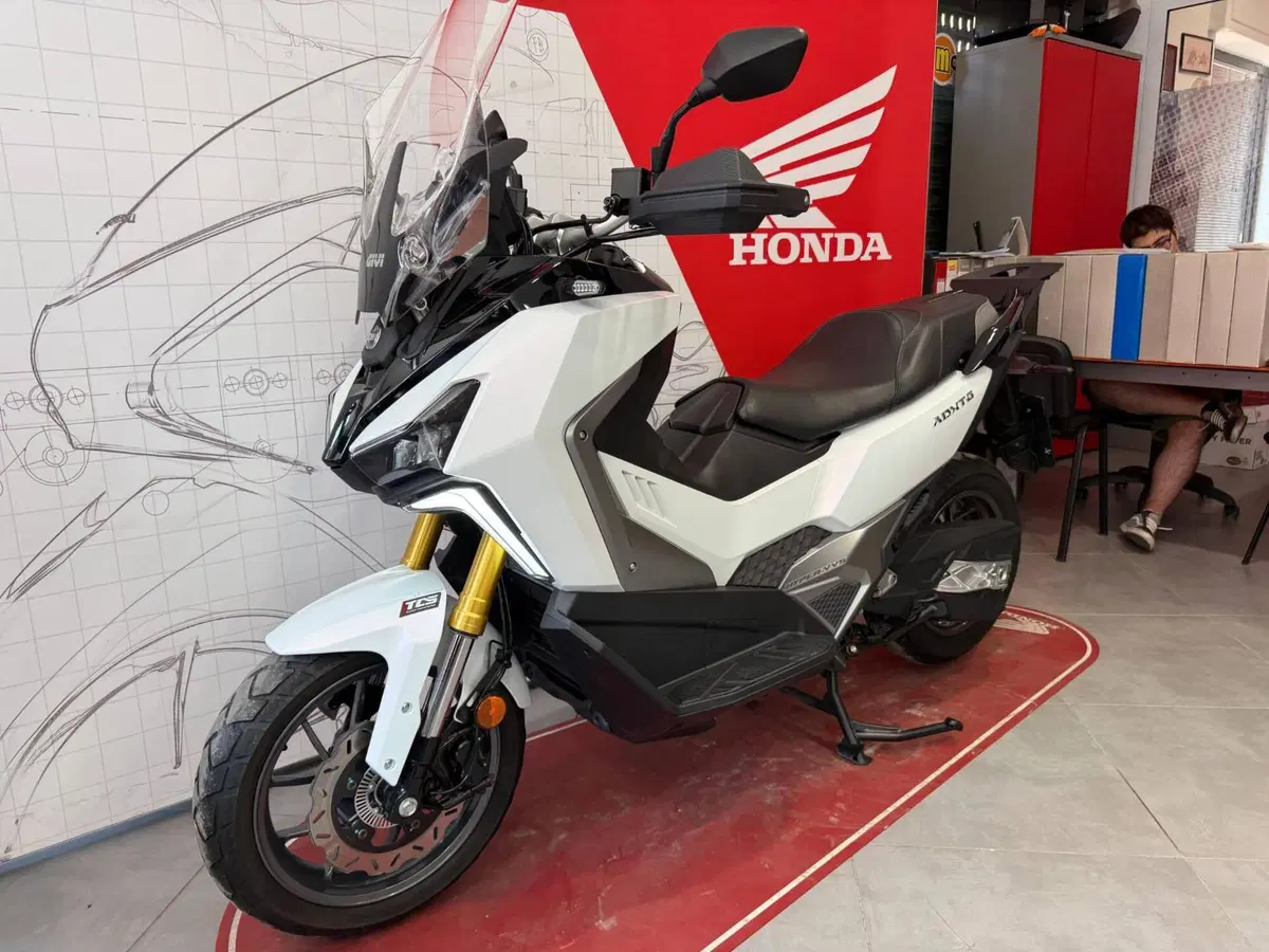 Sym ADXTG 400 (2025 - 26) (4)