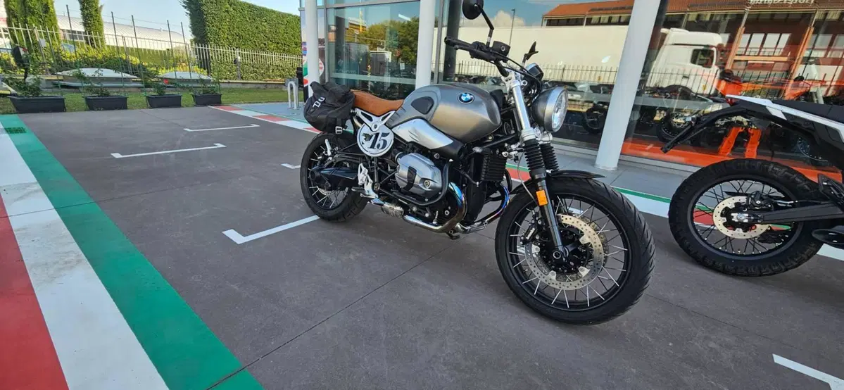 Bmw R nineT 1200 Scrambler (2016 - 20) (4)